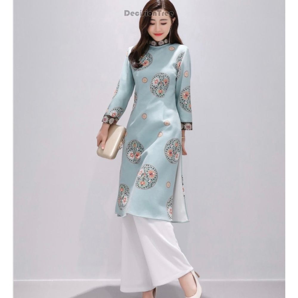 Vietnamese Ao Dai Maxi Dress